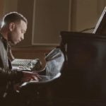 John Legend – Love Me Now