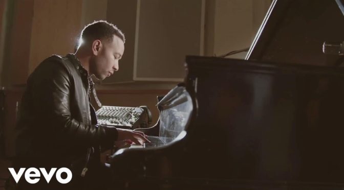 John Legend – Love Me Now